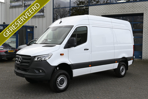 Mercedes-Benz Sprinter 319 CDI 4x4 L2H2 Pro Draaistoelen, LED, 360 Graden Camera, Navigatie Mercedes-Benz Sprinter 319 CDI 4x4 L2H2 Pro Draaistoelen, LED, 360 Graden Camera, Navigatie
