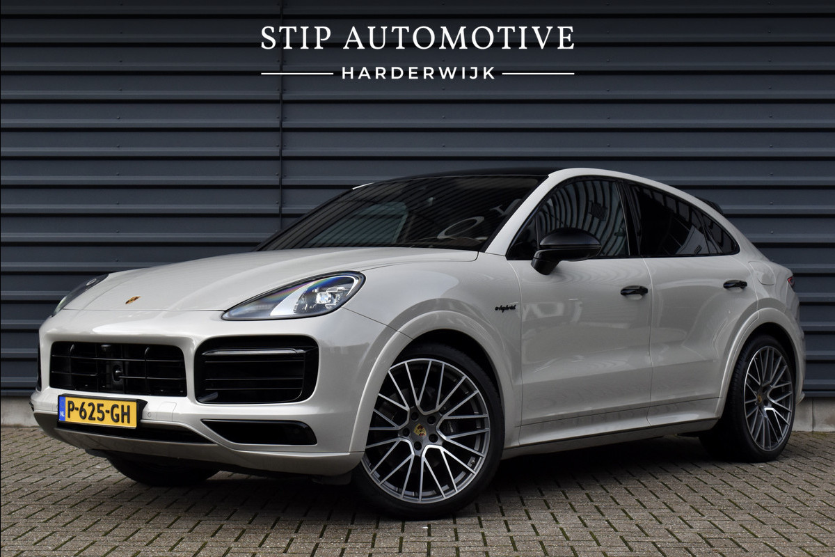 Porsche Cayenne Coupé 3.0 E-Hybrid 462pk SportDesign | Pano | 22'' Wielen | ACC | Softclose | Bose | Stoelventilatie | Head-Up | 360 Camera | Porsche Cayenne Coupé 3.0 E-Hybrid 462pk SportDesign | Pano | 22'' Wielen | ACC | Softclose | Bose | Stoelventilatie | Head-Up | 360 Camera |