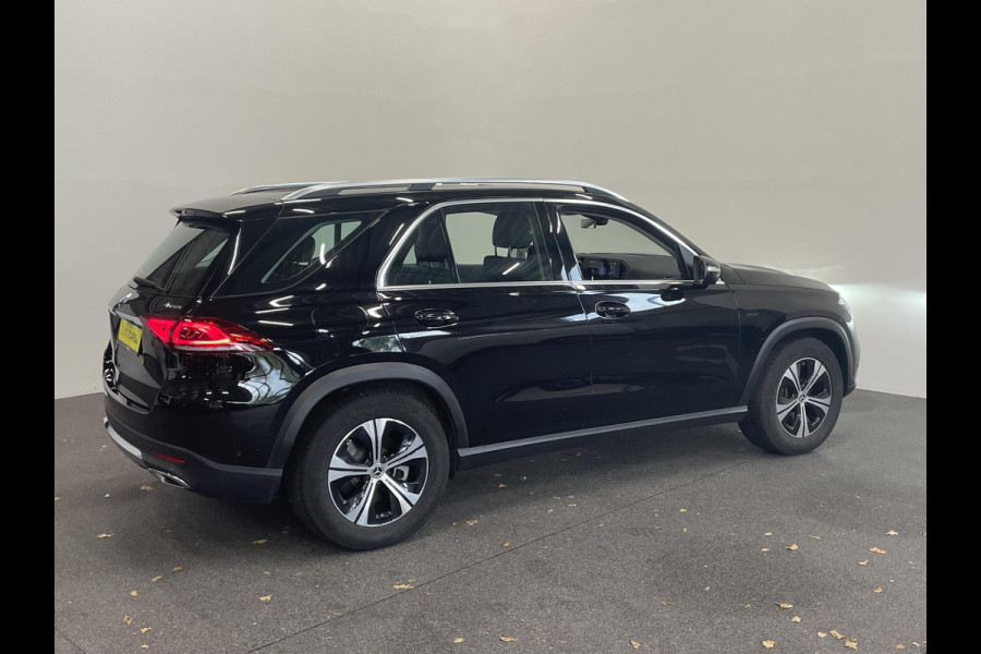 Mercedes-Benz GLE 350 e 4MATIC Navigatie Apple Carplay/Android Auto 360 Camera Parkeersensoren Head-up-display Cruise Control Stoelverwarming voor en achter Stuurverwarming Sfeerverlichting Virtual Cockpit Climate Control