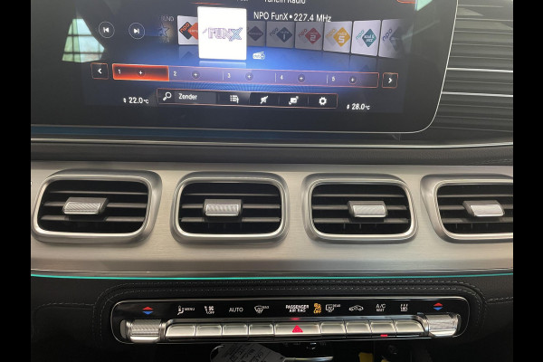 Mercedes-Benz GLE 350 e 4MATIC Navigatie Apple Carplay/Android Auto 360 Camera Parkeersensoren Head-up-display Cruise Control Stoelverwarming voor en achter Stuurverwarming Sfeerverlichting Virtual Cockpit Climate Control