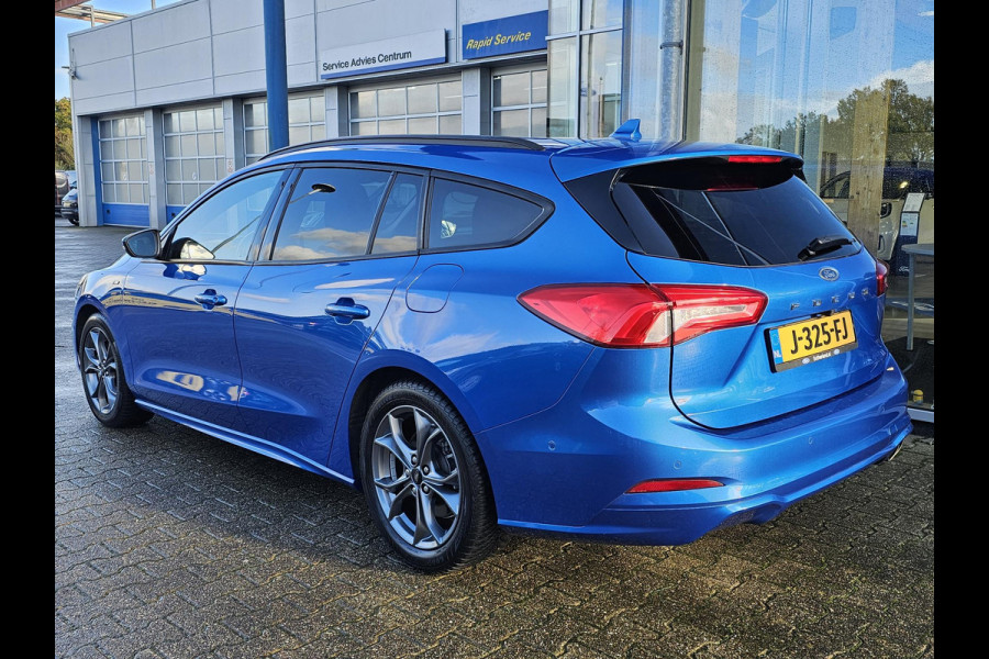 Ford FOCUS Wagon 1.5 EcoBoost ST-line Business 150 pk | Full led | PDC v+a | Trekhaak afneembaar | Keyless entry | Winterpack | Camera | Lane assist etc. Ford FOCUS Wagon 1.5 EcoBoost ST-line Business 150 pk | Full led | PDC v+a | Trekhaak afneembaar | Keyless entry | Winterpack | Camera | Lane assist etc.