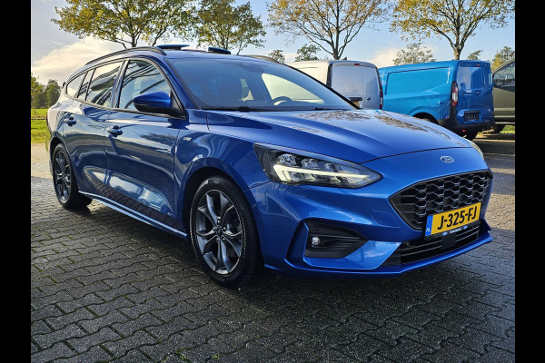 Ford FOCUS Wagon 1.5 EcoBoost ST-line Business 150 pk | Full led | PDC v+a | Trekhaak afneembaar | Keyless entry | Winterpack | Camera | Lane assist etc. Ford FOCUS Wagon 1.5 EcoBoost ST-line Business 150 pk | Full led | PDC v+a | Trekhaak afneembaar | Keyless entry | Winterpack | Camera | Lane assist etc.