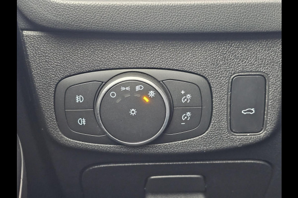 Ford FOCUS Wagon 1.5 EcoBoost ST-line Business 150 pk | Full led | PDC v+a | Trekhaak afneembaar | Keyless entry | Winterpack | Camera | Lane assist etc. Ford FOCUS Wagon 1.5 EcoBoost ST-line Business 150 pk | Full led | PDC v+a | Trekhaak afneembaar | Keyless entry | Winterpack | Camera | Lane assist etc.