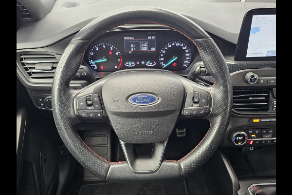 Ford FOCUS Wagon 1.5 EcoBoost ST-line Business 150 pk | Full led | PDC v+a | Trekhaak afneembaar | Keyless entry | Winterpack | Camera | Lane assist etc. Ford FOCUS Wagon 1.5 EcoBoost ST-line Business 150 pk | Full led | PDC v+a | Trekhaak afneembaar | Keyless entry | Winterpack | Camera | Lane assist etc.