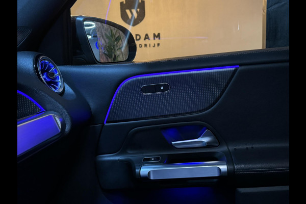 Mercedes-Benz Glb 200 Business Solution Garantie Camera Ambient Carplay StoelVW Cruise Clima Navi PDC Led Dab Rijklaar