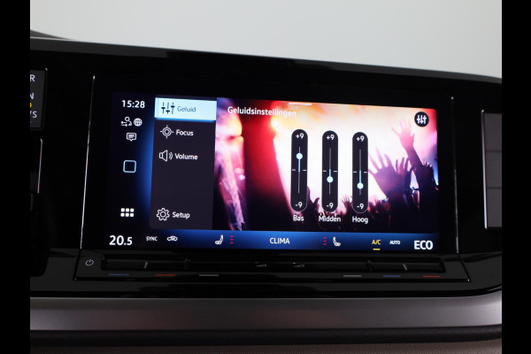 Volkswagen Multivan 1.5 eHybrid L2 Bulli Edition 4Motion 7 persoons | Trekhaak | Assistentiepakket | Verwarmbare voorstoelen