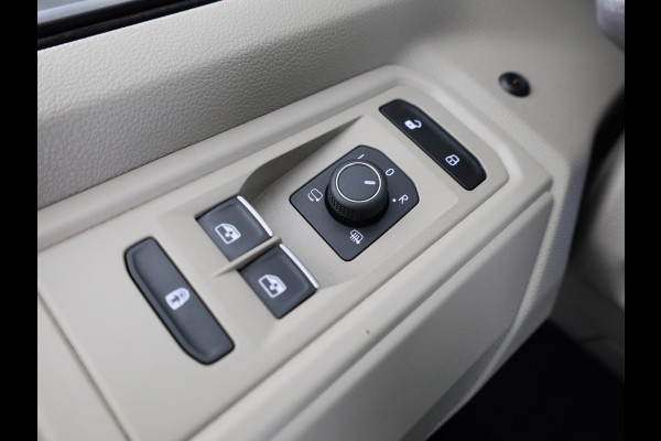 Volkswagen Multivan 1.5 eHybrid L2 Bulli Edition 4Motion 7 persoons | Trekhaak | Assistentiepakket | Verwarmbare voorstoelen