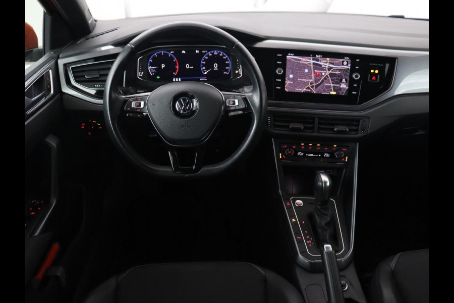 Volkswagen Polo 1.0 TSI R Line | Panoramadak | Stoelverwarming | Camera | Keyless | Adaptive cruise | Full LED | Virtual Cockpit | Navigatie | Climate control Volkswagen Polo 1.0 TSI R Line | Panoramadak | Stoelverwarming | Camera | Keyless | Adaptive cruise | Full LED | Virtual Cockpit | Navigatie | Climate control