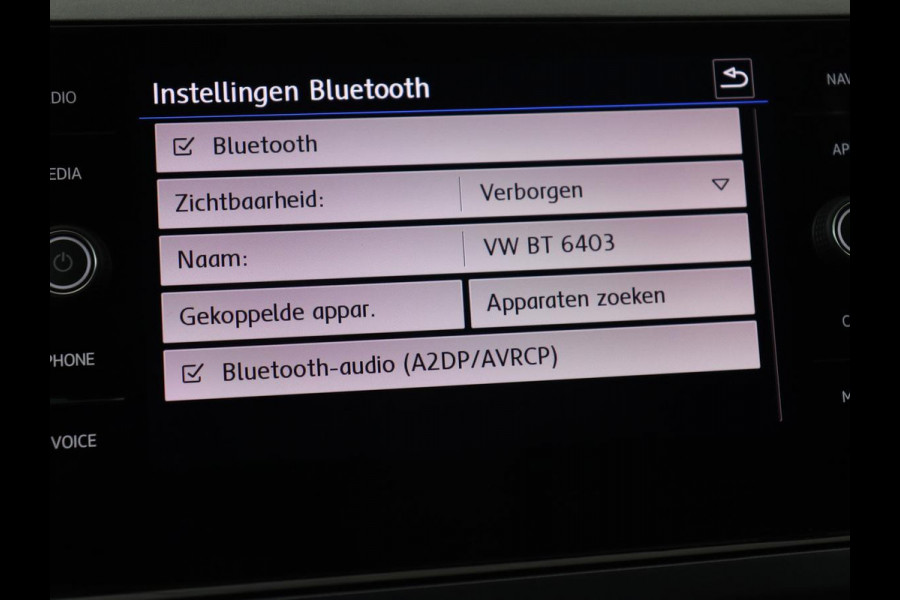 Volkswagen Polo 1.0 TSI R Line | Panoramadak | Stoelverwarming | Camera | Keyless | Adaptive cruise | Full LED | Virtual Cockpit | Navigatie | Climate control Volkswagen Polo 1.0 TSI R Line | Panoramadak | Stoelverwarming | Camera | Keyless | Adaptive cruise | Full LED | Virtual Cockpit | Navigatie | Climate control