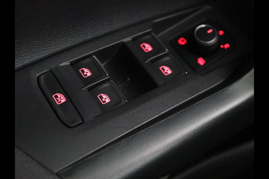 Volkswagen Polo 1.0 TSI R Line | Panoramadak | Stoelverwarming | Camera | Keyless | Adaptive cruise | Full LED | Virtual Cockpit | Navigatie | Climate control Volkswagen Polo 1.0 TSI R Line | Panoramadak | Stoelverwarming | Camera | Keyless | Adaptive cruise | Full LED | Virtual Cockpit | Navigatie | Climate control