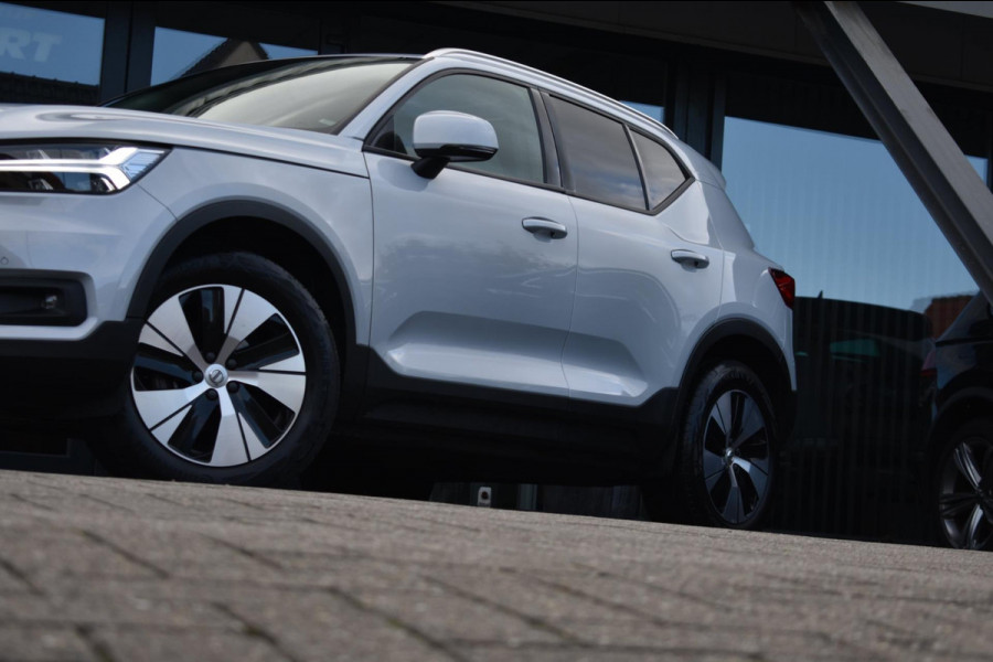 Volvo XC40 1.5 T3 Momentum Pro | PANO | CAMERA | APPLE CARPLAY | ANDROID AUTO | ACC | NAP