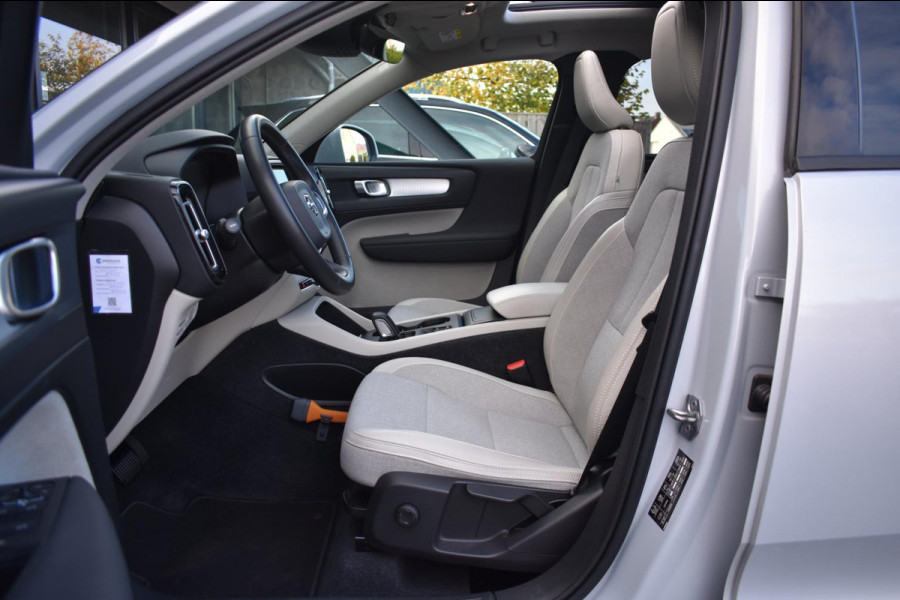 Volvo XC40 1.5 T3 Momentum Pro | PANO | CAMERA | APPLE CARPLAY | ANDROID AUTO | ACC | NAP