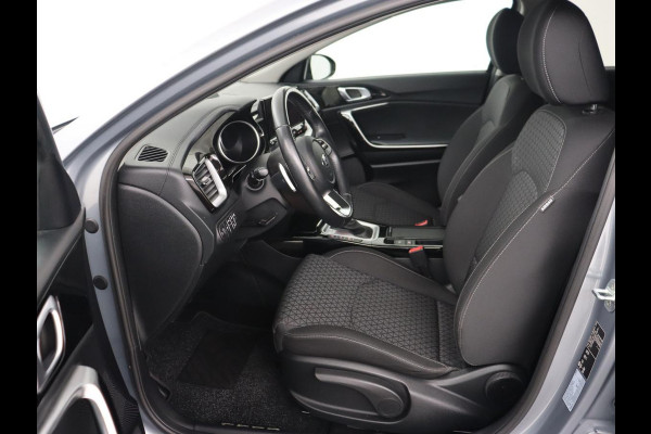 Kia Ceed 1.6 GDI PHEV DynamicLine | Carplay | Camera | Navigatie | Keyless | Climate control | Cruise control | Full LED | Parkeerhulp | Plug In Kia Ceed 1.6 GDI PHEV DynamicLine | Carplay | Camera | Navigatie | Keyless | Climate control | Cruise control | Full LED | Parkeerhulp | Plug In