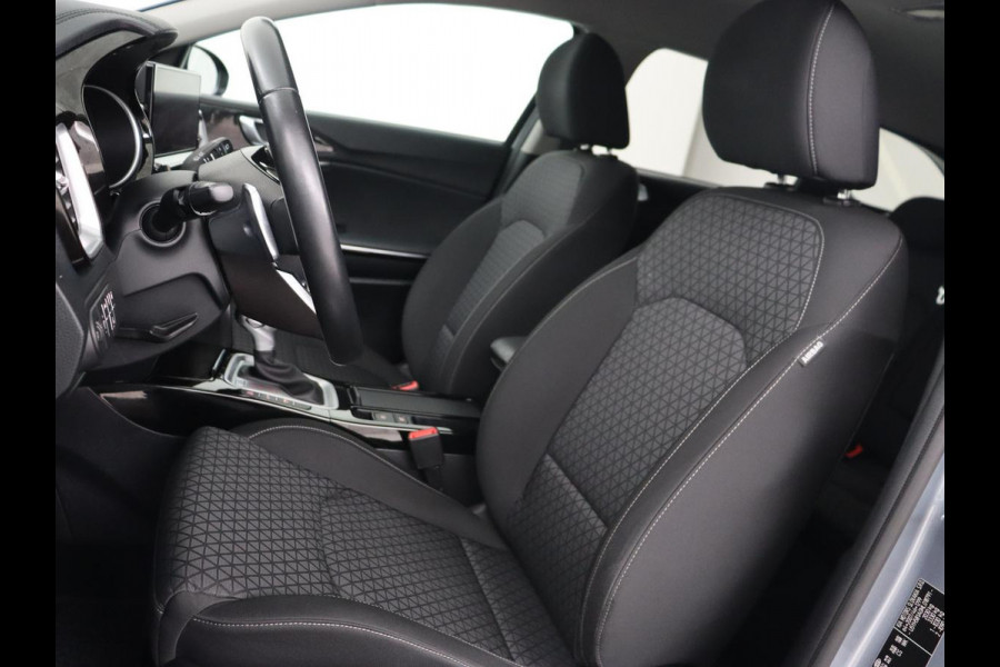 Kia Ceed 1.6 GDI PHEV DynamicLine | Carplay | Camera | Navigatie | Keyless | Climate control | Cruise control | Full LED | Parkeerhulp | Plug In Kia Ceed 1.6 GDI PHEV DynamicLine | Carplay | Camera | Navigatie | Keyless | Climate control | Cruise control | Full LED | Parkeerhulp | Plug In