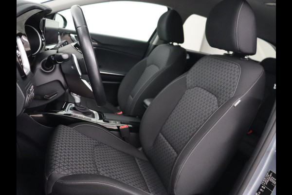 Kia Ceed 1.6 GDI PHEV DynamicLine | Carplay | Camera | Navigatie | Keyless | Climate control | Cruise control | Full LED | Parkeerhulp | Plug In Kia Ceed 1.6 GDI PHEV DynamicLine | Carplay | Camera | Navigatie | Keyless | Climate control | Cruise control | Full LED | Parkeerhulp | Plug In