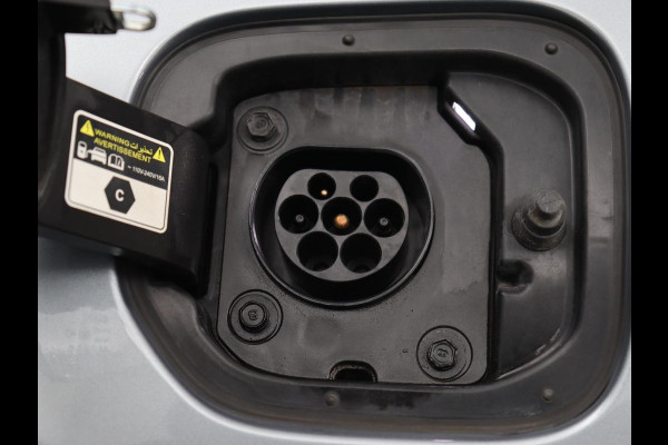 Kia Ceed 1.6 GDI PHEV DynamicLine | Carplay | Camera | Navigatie | Keyless | Climate control | Cruise control | Full LED | Parkeerhulp | Plug In Kia Ceed 1.6 GDI PHEV DynamicLine | Carplay | Camera | Navigatie | Keyless | Climate control | Cruise control | Full LED | Parkeerhulp | Plug In