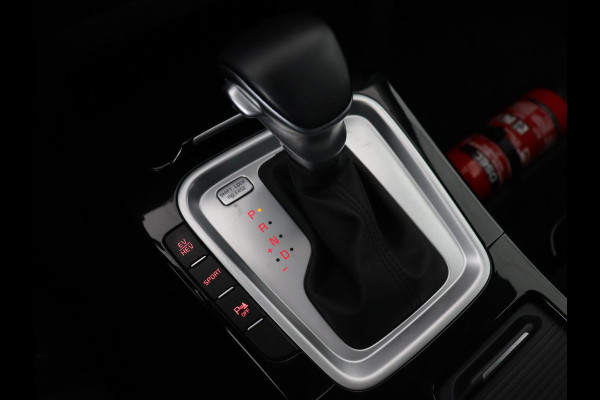 Kia Ceed 1.6 GDI PHEV DynamicLine | Carplay | Camera | Navigatie | Keyless | Climate control | Cruise control | Full LED | Parkeerhulp | Plug In Kia Ceed 1.6 GDI PHEV DynamicLine | Carplay | Camera | Navigatie | Keyless | Climate control | Cruise control | Full LED | Parkeerhulp | Plug In