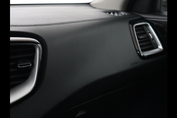 Kia Ceed 1.6 GDI PHEV DynamicLine | Carplay | Camera | Navigatie | Keyless | Climate control | Cruise control | Full LED | Parkeerhulp | Plug In Kia Ceed 1.6 GDI PHEV DynamicLine | Carplay | Camera | Navigatie | Keyless | Climate control | Cruise control | Full LED | Parkeerhulp | Plug In