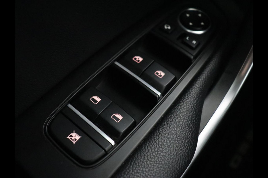 Kia Ceed 1.6 GDI PHEV DynamicLine | Carplay | Camera | Navigatie | Keyless | Climate control | Cruise control | Full LED | Parkeerhulp | Plug In Kia Ceed 1.6 GDI PHEV DynamicLine | Carplay | Camera | Navigatie | Keyless | Climate control | Cruise control | Full LED | Parkeerhulp | Plug In