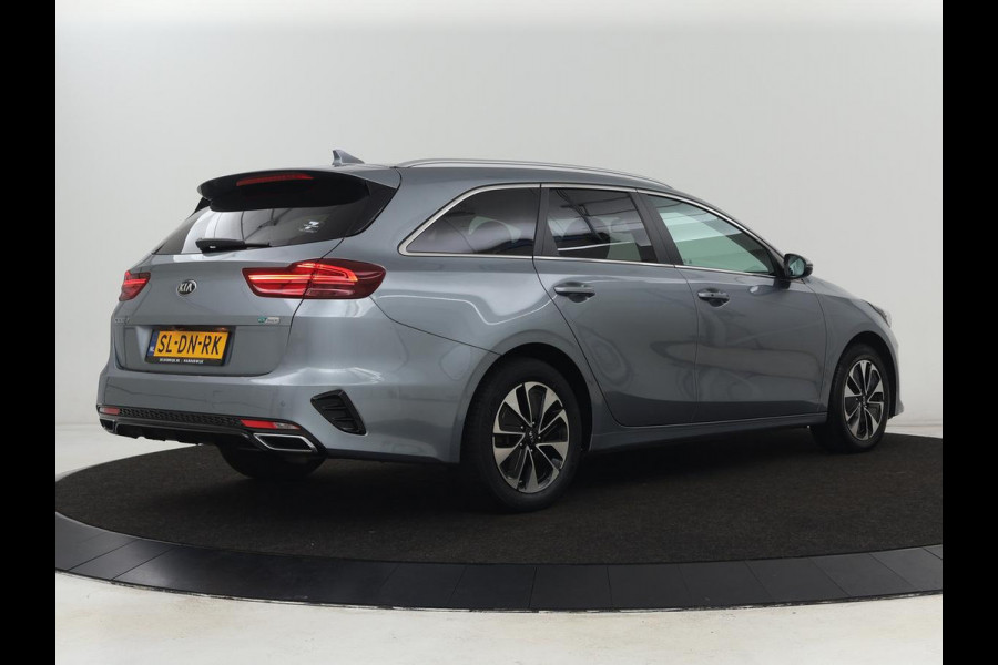 Kia Ceed 1.6 GDI PHEV DynamicLine | Carplay | Camera | Navigatie | Keyless | Climate control | Cruise control | Full LED | Parkeerhulp | Plug In Kia Ceed 1.6 GDI PHEV DynamicLine | Carplay | Camera | Navigatie | Keyless | Climate control | Cruise control | Full LED | Parkeerhulp | Plug In