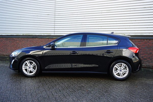 Ford Focus 1.0 EcoBoost 125PK Hybrid Edition Business/Camera /Rijklaarprijs! Ford Focus 1.0 EcoBoost 125PK Hybrid Edition Business/Camera /Rijklaarprijs!