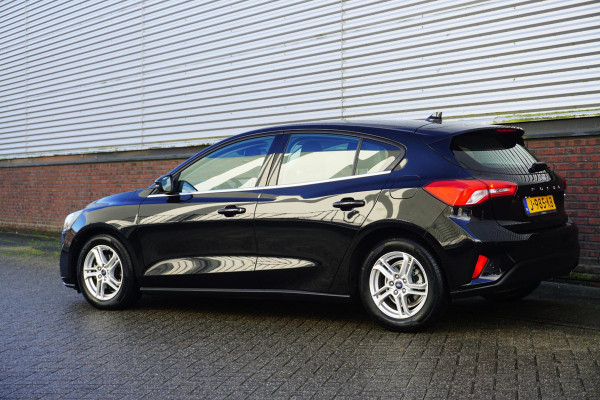 Ford Focus 1.0 EcoBoost 125PK Hybrid Edition Business/Camera /Rijklaarprijs! Ford Focus 1.0 EcoBoost 125PK Hybrid Edition Business/Camera /Rijklaarprijs!