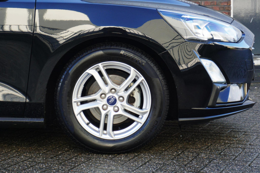 Ford Focus 1.0 EcoBoost 125PK Hybrid Edition Business/Camera /Rijklaarprijs! Ford Focus 1.0 EcoBoost 125PK Hybrid Edition Business/Camera /Rijklaarprijs!