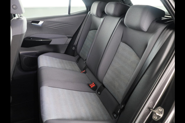 Volkswagen ID.3 Life 58 kWh 204 pk | Navigatie | Parkeersensoren | Adaptieve cruise control | LED koplampen | Stoelverwarming | Volkswagen ID.3 Life 58 kWh 204 pk | Navigatie | Parkeersensoren | Adaptieve cruise control | LED koplampen | Stoelverwarming |