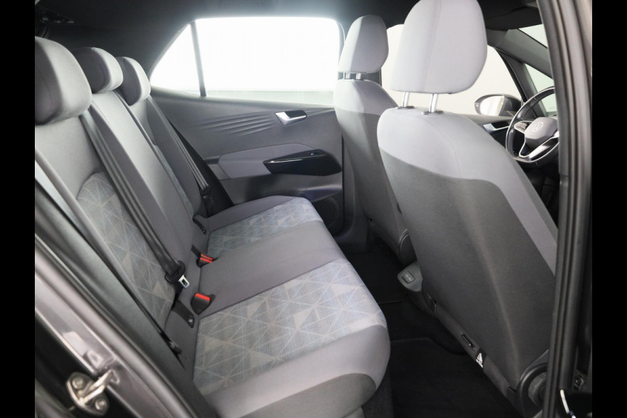 Volkswagen ID.3 Life 58 kWh 204 pk | Navigatie | Parkeersensoren | Adaptieve cruise control | LED koplampen | Stoelverwarming | Volkswagen ID.3 Life 58 kWh 204 pk | Navigatie | Parkeersensoren | Adaptieve cruise control | LED koplampen | Stoelverwarming |