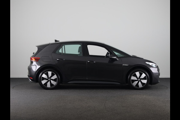 Volkswagen ID.3 Life 58 kWh 204 pk | Navigatie | Parkeersensoren | Adaptieve cruise control | LED koplampen | Stoelverwarming | Volkswagen ID.3 Life 58 kWh 204 pk | Navigatie | Parkeersensoren | Adaptieve cruise control | LED koplampen | Stoelverwarming |