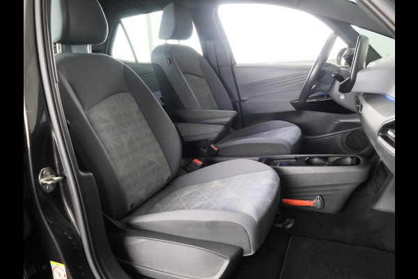 Volkswagen ID.3 Life 58 kWh 204 pk | Navigatie | Parkeersensoren | Adaptieve cruise control | LED koplampen | Stoelverwarming | Volkswagen ID.3 Life 58 kWh 204 pk | Navigatie | Parkeersensoren | Adaptieve cruise control | LED koplampen | Stoelverwarming |