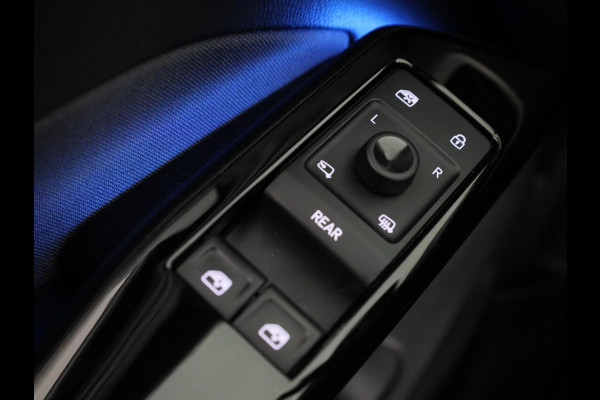 Volkswagen ID.3 Life 58 kWh 204 pk | Navigatie | Parkeersensoren | Adaptieve cruise control | LED koplampen | Stoelverwarming | Volkswagen ID.3 Life 58 kWh 204 pk | Navigatie | Parkeersensoren | Adaptieve cruise control | LED koplampen | Stoelverwarming |