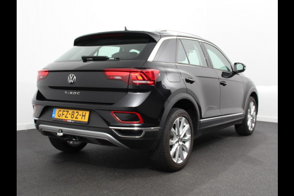 Volkswagen T-Roc 1.5 TSI 150pk DSG Style Plus | Navigatie | Apple Carplay/Android Auto | Parkeersensoren | Camera | Adaptive Cruise Control | Blind Spot Assist | Stoel- en stuurverwarming | Elektrische achterklep | Ledverlichting | Climate Control Volkswagen T-Roc 1.5 TSI 150pk DSG Style Plus | Navigatie | Apple Carplay/Android Auto | Parkeersensoren | Camera | Adaptive Cruise Control | Blind Spot Assist | Stoel- en stuurverwarming | Elektrische achterklep | Ledverlichting | Climate Control