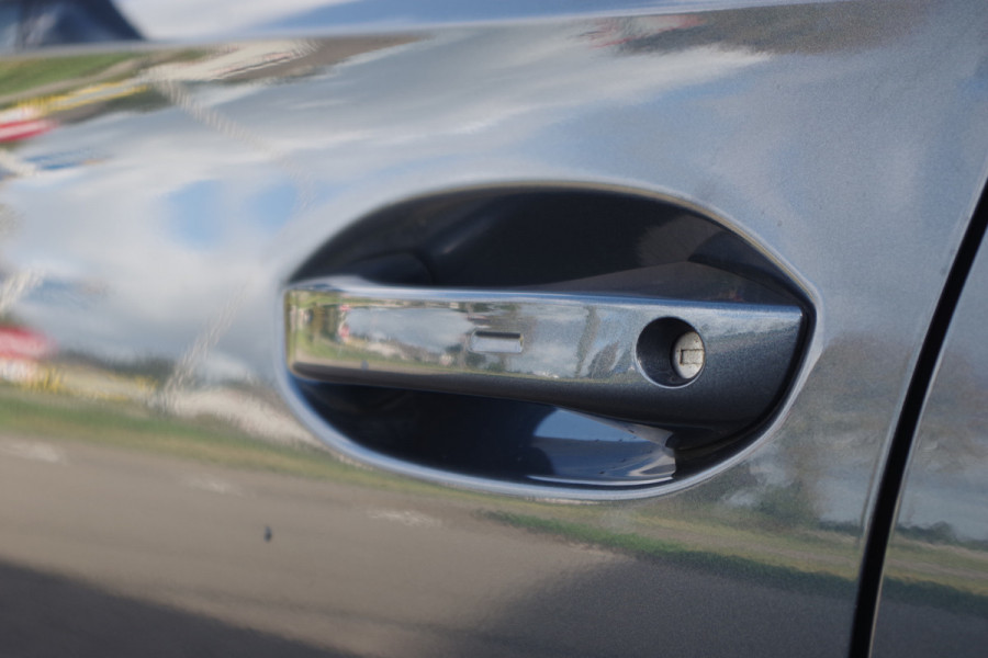 CUPRA Formentor 1.4 e-Hybrid 204 PK Adrenaline PHEV, Carplay, Camera, Keyless, LED CUPRA Formentor 1.4 e-Hybrid 204 PK Adrenaline PHEV, Carplay, Camera, Keyless, LED