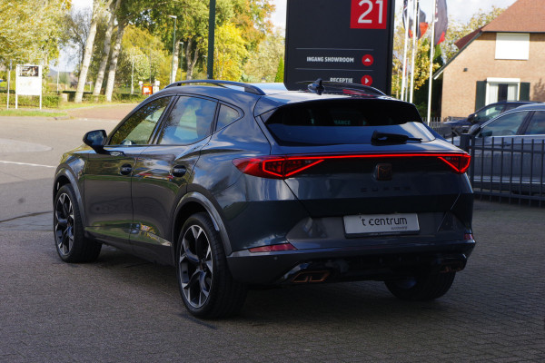 CUPRA Formentor 1.4 e-Hybrid 204 PK Adrenaline PHEV, Carplay, Camera, Keyless, LED CUPRA Formentor 1.4 e-Hybrid 204 PK Adrenaline PHEV, Carplay, Camera, Keyless, LED