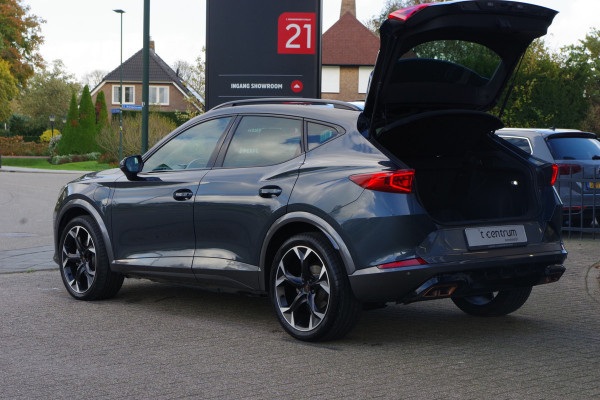 CUPRA Formentor 1.4 e-Hybrid 204 PK Adrenaline PHEV, Carplay, Camera, Keyless, LED CUPRA Formentor 1.4 e-Hybrid 204 PK Adrenaline PHEV, Carplay, Camera, Keyless, LED