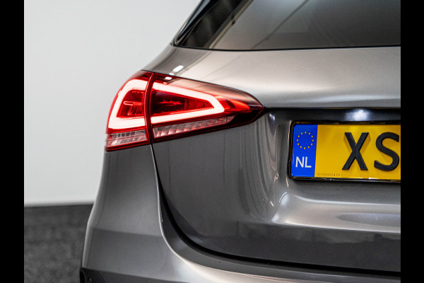 Mercedes-Benz A-Klasse 200 Premium Plus | Pano | NIGHT | AMG Line