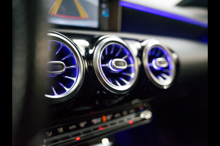 Mercedes-Benz A-Klasse 200 Premium Plus | Pano | NIGHT | AMG Line