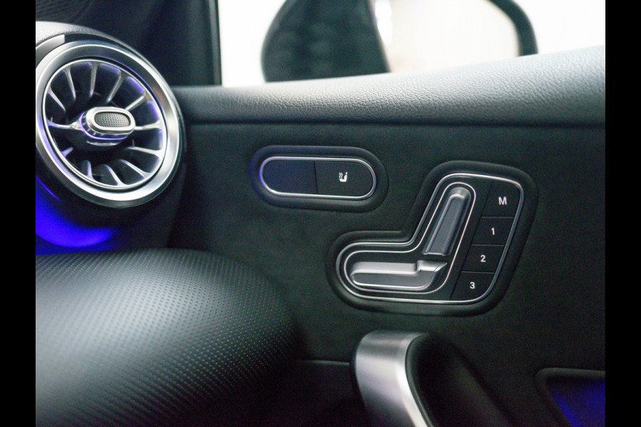 Mercedes-Benz A-Klasse 200 Premium Plus | Pano | NIGHT | AMG Line