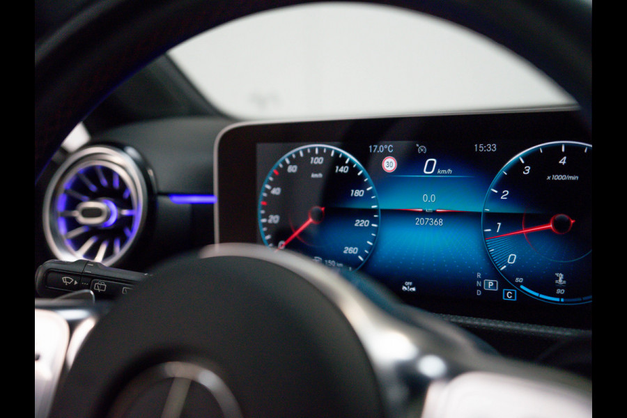 Mercedes-Benz A-Klasse 200 Premium Plus | Pano | NIGHT | AMG Line