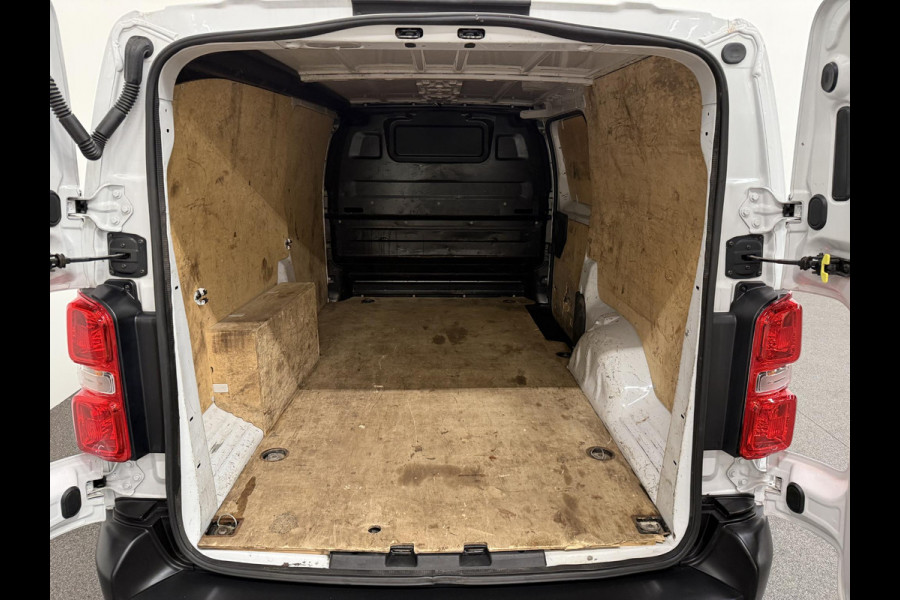 Opel Vivaro 1.5 CDTI L3H1 Edition 3-zits Airco Navi Trekhaak 3-zits Opel Vivaro 1.5 CDTI L3H1 Edition 3-zits Airco Navi Trekhaak 3-zits