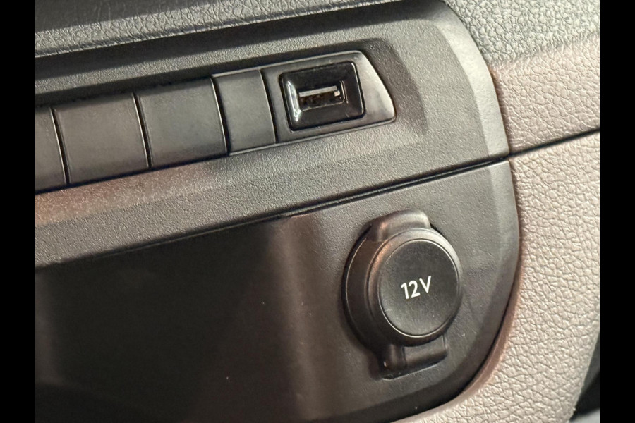 Opel Vivaro 1.5 CDTI L3H1 Edition 3-zits Airco Navi Trekhaak 3-zits Opel Vivaro 1.5 CDTI L3H1 Edition 3-zits Airco Navi Trekhaak 3-zits