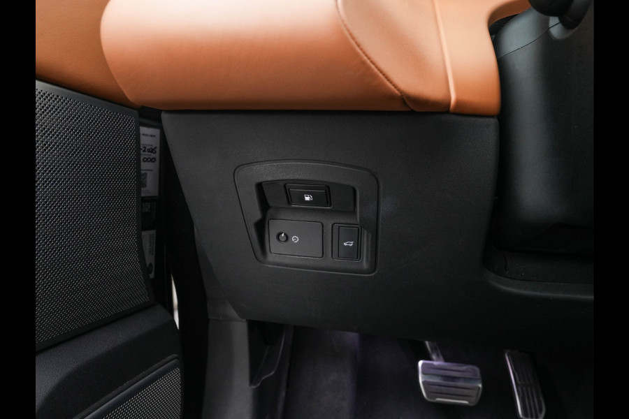 Land Rover Range Rover Velar 2.0 P400e R-Dynamic HSE (INCL.BTW) *PANO | LUXURY-LEATHER | ADAPTIVE-CRUISE | FULL-LED | BLIND-SPOT | MEMORY-PACK | MERIDIAN-SOUND | HEATED-COMFORTSEATS | DIGI-COCKPIT | CAMERA | KEYLESS | DAB+ | SHIFT-PADLLES | 21' Land Rover Range Rover Velar 2.0 P400e R-Dynamic HSE (INCL.BTW) *PANO | LUXURY-LEATHER | ADAPTIVE-CRUISE | FULL-LED | BLIND-SPOT | MEMORY-PACK | MERIDIAN-SOUND | HEATED-COMFORTSEATS | DIGI-COCKPIT | CAMERA | KEYLESS | DAB+ | SHIFT-PADLLES | 21'