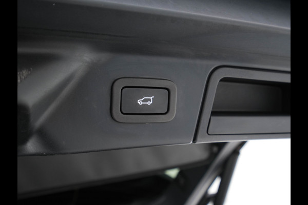 Land Rover Range Rover Velar 2.0 P400e R-Dynamic HSE (INCL.BTW) *PANO | LUXURY-LEATHER | ADAPTIVE-CRUISE | FULL-LED | BLIND-SPOT | MEMORY-PACK | MERIDIAN-SOUND | HEATED-COMFORTSEATS | DIGI-COCKPIT | CAMERA | KEYLESS | DAB+ | SHIFT-PADLLES | 21' Land Rover Range Rover Velar 2.0 P400e R-Dynamic HSE (INCL.BTW) *PANO | LUXURY-LEATHER | ADAPTIVE-CRUISE | FULL-LED | BLIND-SPOT | MEMORY-PACK | MERIDIAN-SOUND | HEATED-COMFORTSEATS | DIGI-COCKPIT | CAMERA | KEYLESS | DAB+ | SHIFT-PADLLES | 21'