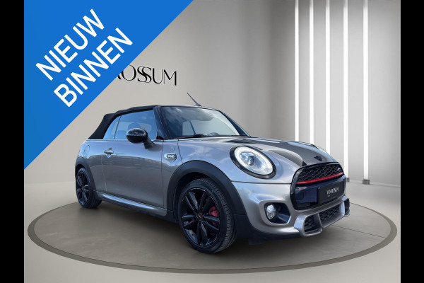 MINI Cabrio 1.5 Cooper Chili Serious Business JCW Chili pakket | Navigatie | Stoelverwarming | Airco (automatisch) | Parksensors | MINI Cabrio 1.5 Cooper Chili Serious Business JCW Chili pakket | Navigatie | Stoelverwarming | Airco (automatisch) | Parksensors |