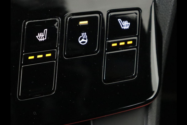 Kia Sportage 1.6 T-GDi Hybrid GT-Line | Panoramadak | Leder/Alcantara | Matrix LED | Stoel & stuurverwarming | Sfeerverlichting | Carplay | Adaptive cruise | Camera | Navigatie | Keyless Kia Sportage 1.6 T-GDi Hybrid GT-Line | Panoramadak | Leder/Alcantara | Matrix LED | Stoel & stuurverwarming | Sfeerverlichting | Carplay | Adaptive cruise | Camera | Navigatie | Keyless