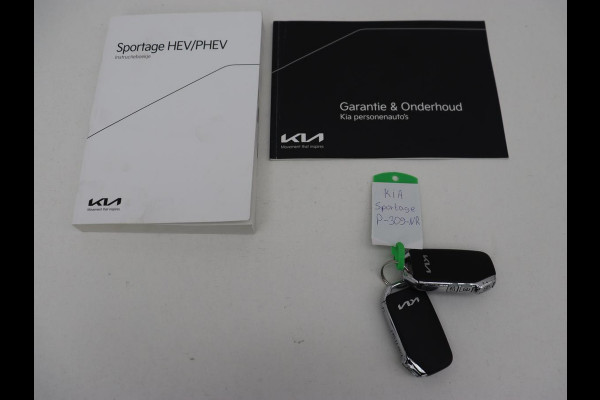 Kia Sportage 1.6 T-GDi Hybrid GT-Line | Panoramadak | Leder/Alcantara | Matrix LED | Stoel & stuurverwarming | Sfeerverlichting | Carplay | Adaptive cruise | Camera | Navigatie | Keyless Kia Sportage 1.6 T-GDi Hybrid GT-Line | Panoramadak | Leder/Alcantara | Matrix LED | Stoel & stuurverwarming | Sfeerverlichting | Carplay | Adaptive cruise | Camera | Navigatie | Keyless