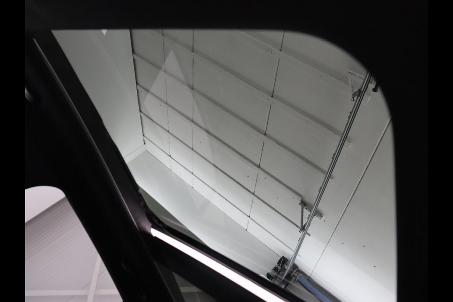 Kia Sportage 1.6 T-GDi Hybrid GT-Line | Panoramadak | Leder/Alcantara | Matrix LED | Stoel & stuurverwarming | Sfeerverlichting | Carplay | Adaptive cruise | Camera | Navigatie | Keyless Kia Sportage 1.6 T-GDi Hybrid GT-Line | Panoramadak | Leder/Alcantara | Matrix LED | Stoel & stuurverwarming | Sfeerverlichting | Carplay | Adaptive cruise | Camera | Navigatie | Keyless