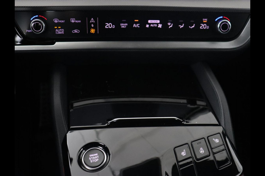 Kia Sportage 1.6 T-GDi Hybrid GT-Line | Panoramadak | Leder/Alcantara | Matrix LED | Stoel & stuurverwarming | Sfeerverlichting | Carplay | Adaptive cruise | Camera | Navigatie | Keyless Kia Sportage 1.6 T-GDi Hybrid GT-Line | Panoramadak | Leder/Alcantara | Matrix LED | Stoel & stuurverwarming | Sfeerverlichting | Carplay | Adaptive cruise | Camera | Navigatie | Keyless
