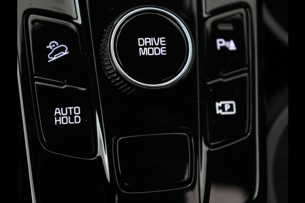 Kia Sportage 1.6 T-GDi Hybrid GT-Line | Panoramadak | Leder/Alcantara | Matrix LED | Stoel & stuurverwarming | Sfeerverlichting | Carplay | Adaptive cruise | Camera | Navigatie | Keyless Kia Sportage 1.6 T-GDi Hybrid GT-Line | Panoramadak | Leder/Alcantara | Matrix LED | Stoel & stuurverwarming | Sfeerverlichting | Carplay | Adaptive cruise | Camera | Navigatie | Keyless